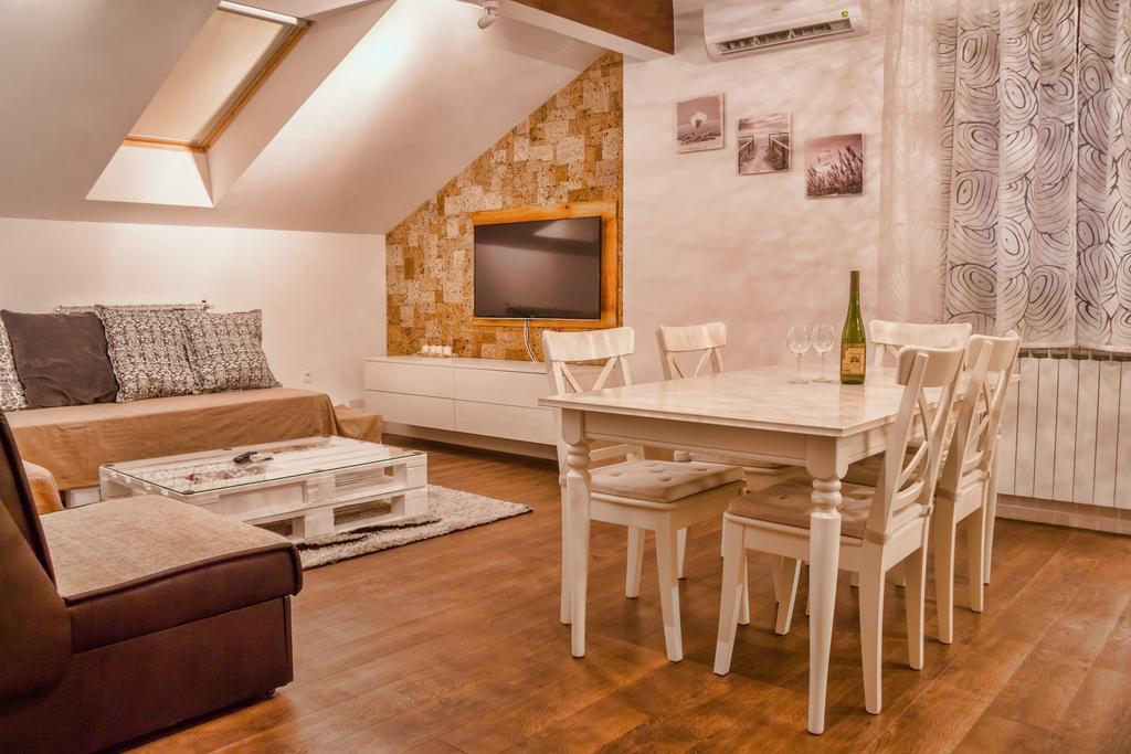 Apartments Lucic Слуни Номер фото