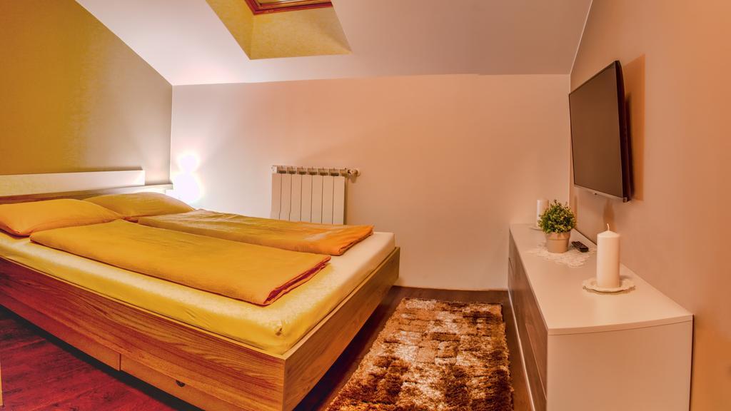 Apartments Lucic Слуни Номер фото