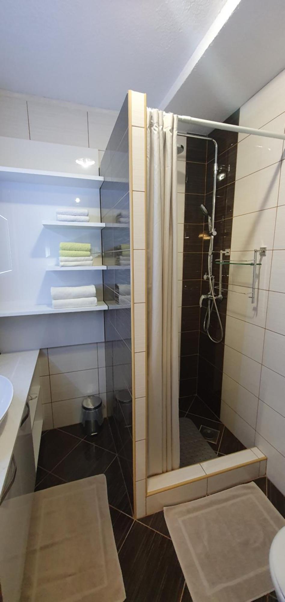 Apartments Lucic Слуни Номер фото
